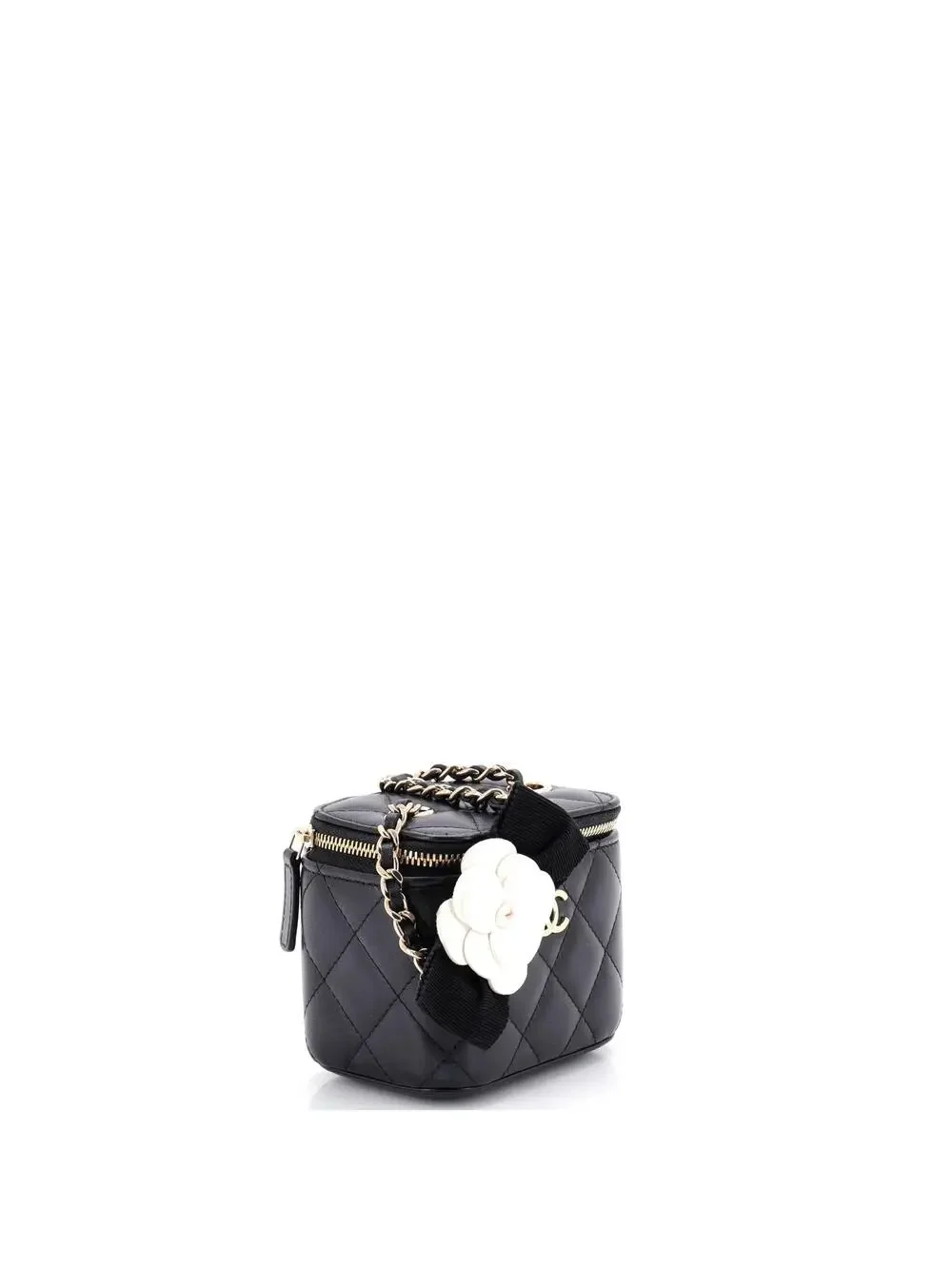 CHANEL elevate your